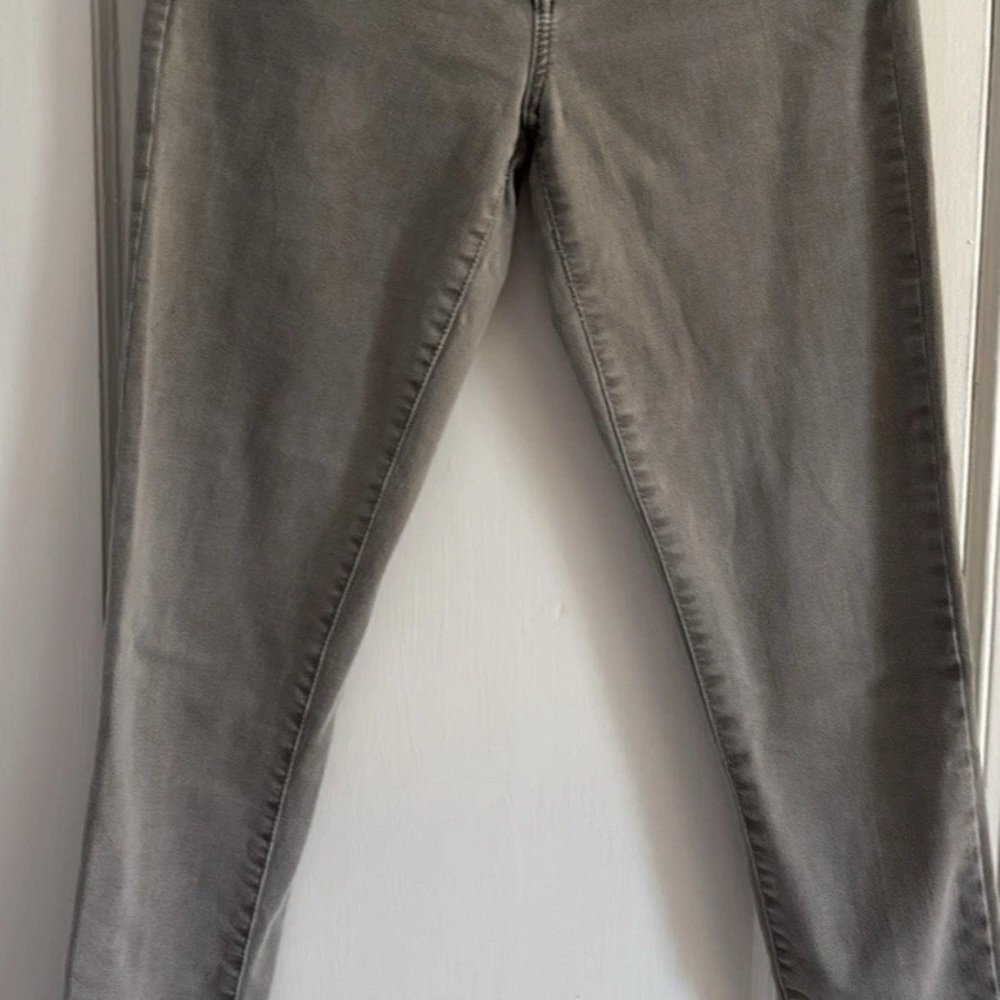 American Eagle Super Stretch Hi rise Jeggings Sz 8 Regular Women's.